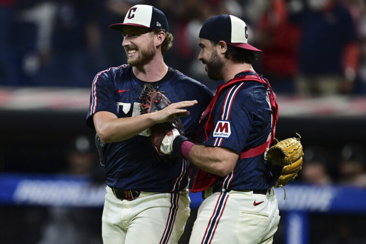 Guards’ Bibee throws 1st career shutout in win over White Sox